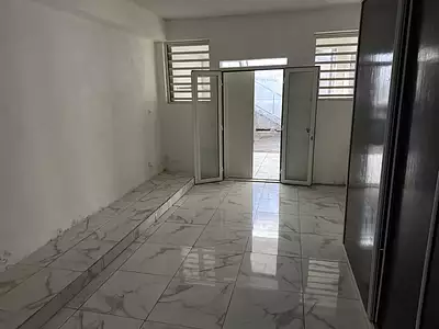 Maison, 180 m²