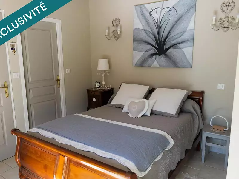 Maison, 302 m²
