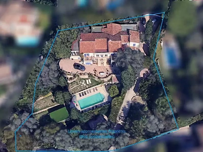 Maison, 530 m²