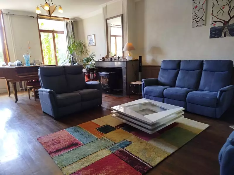 Maison, 370 m²