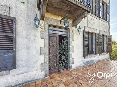 Maison, 210 m²