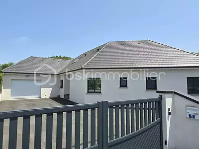 Maison, 147 m²