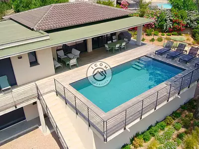 Maison, 155 m²