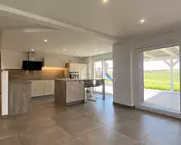 Maison, 166 m²