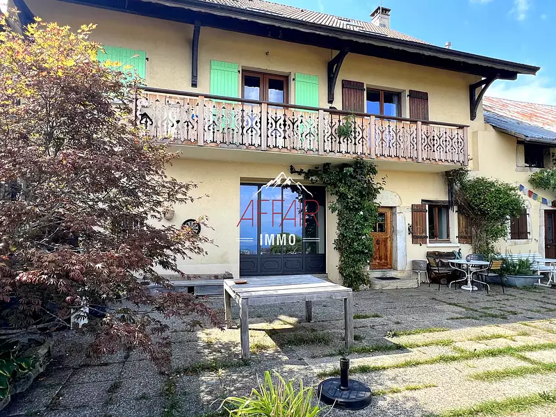 Maison, 180 m²