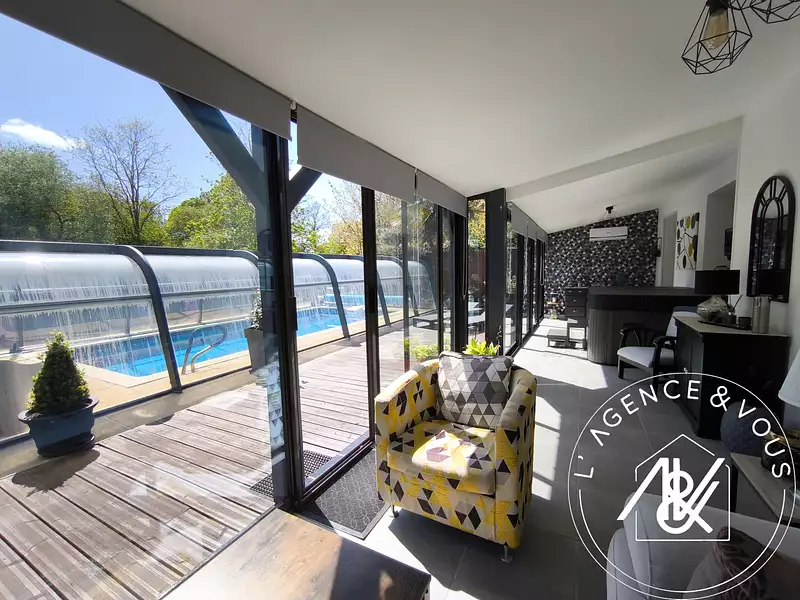 Maison, 198 m²