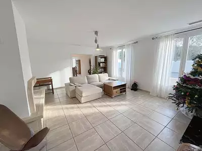 Maison, 155 m²