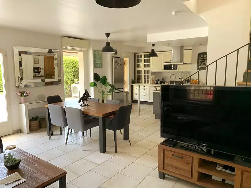Maison, 128 m²