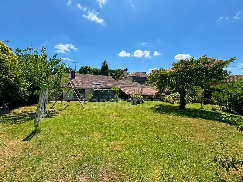 Maison, 208 m²