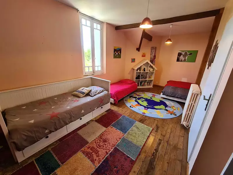 Maison, 250 m²