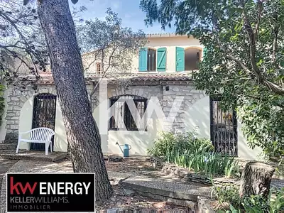 Maison, 270 m²
