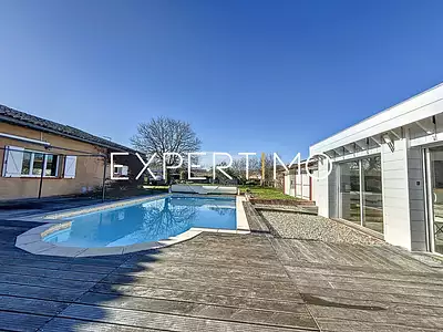Maison, 240 m²
