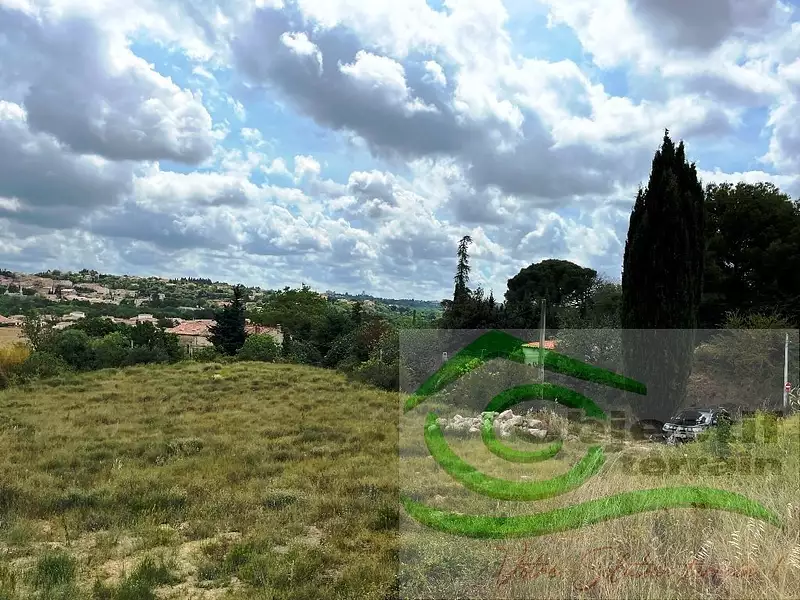 Terrain, 1 000 m²