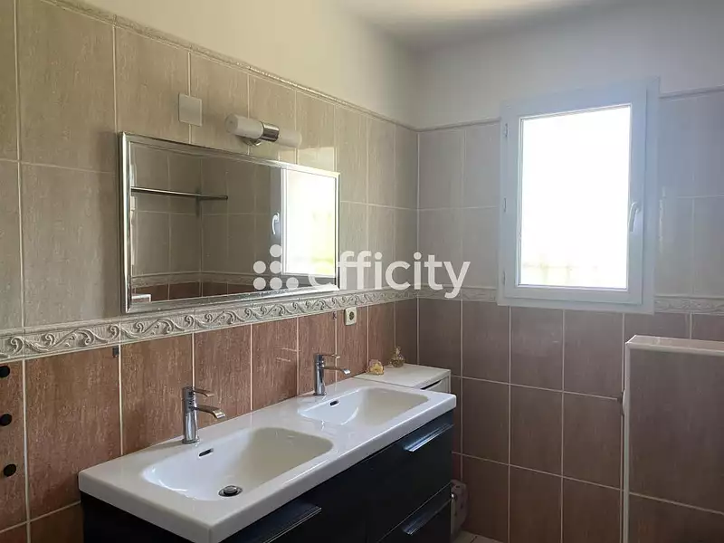 Maison, 80 m²