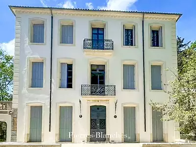 Maison, 600 m²