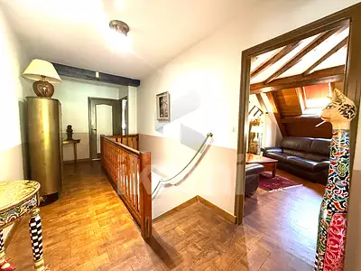 Immeuble, 329 m²