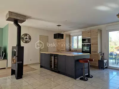 Maison, 161 m²