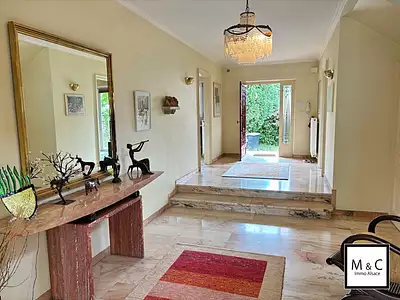 Maison, 278 m²