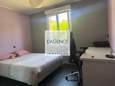 Maison, 218 m²