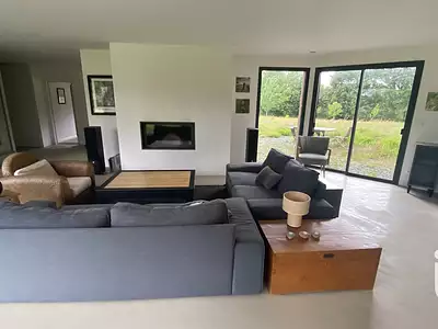 Maison, 225 m²