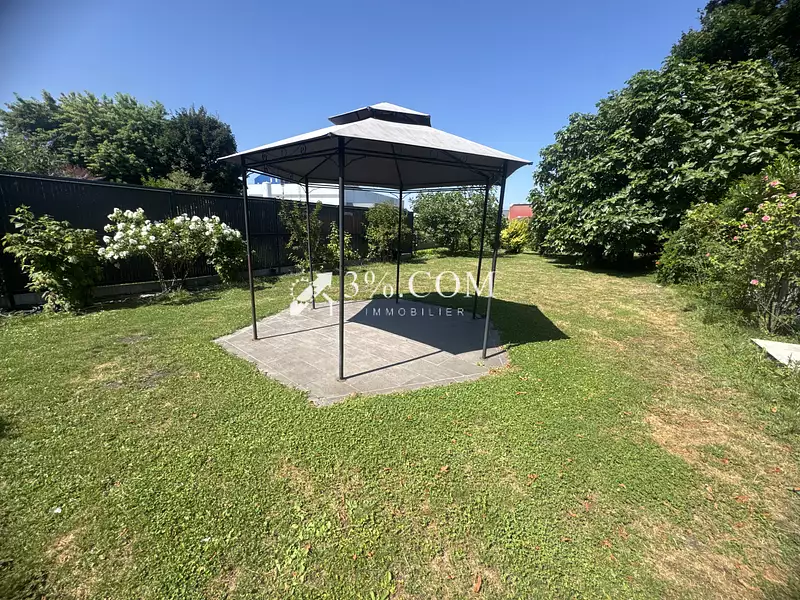 Maison, 148 m²
