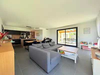 Maison, 124 m²