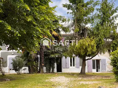 Maison, 195 m²