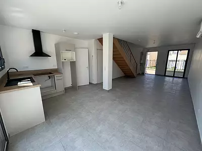 Maison, 84 m²