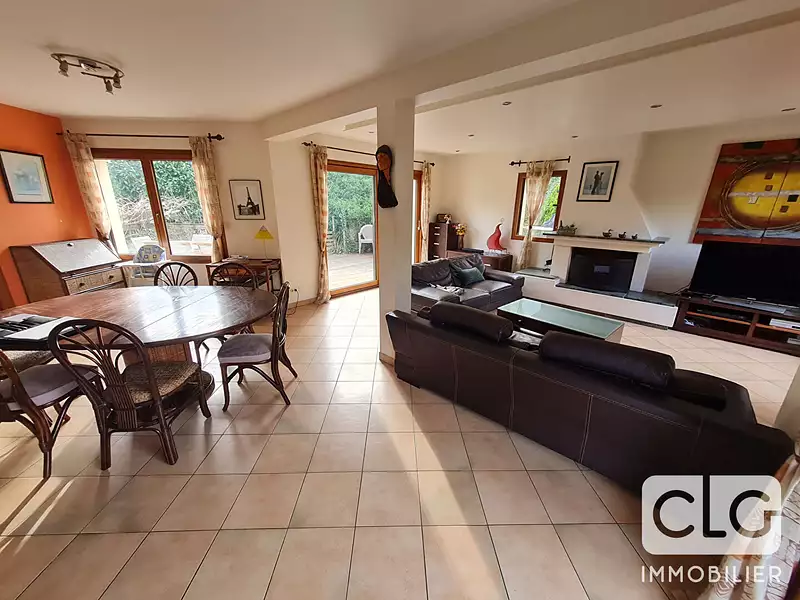 Maison, 176,77 m²