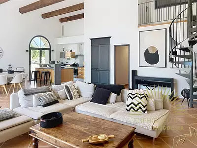 Maison, 185 m²