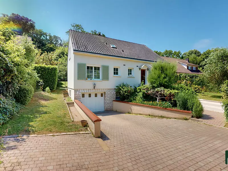 Maison, 140 m²