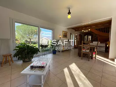 Maison, 145 m²