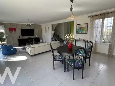 Maison, 180 m²