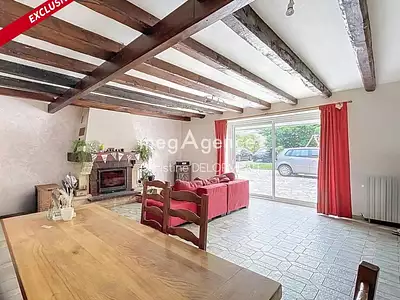 Maison, 225 m²