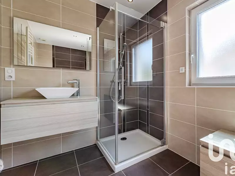 Maison, 188 m²