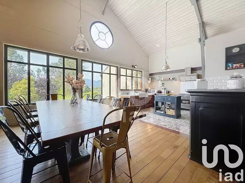 Maison, 270 m²