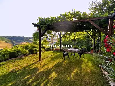 Maison, 211 m²