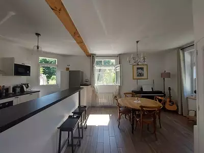 Maison, 98,04 m²