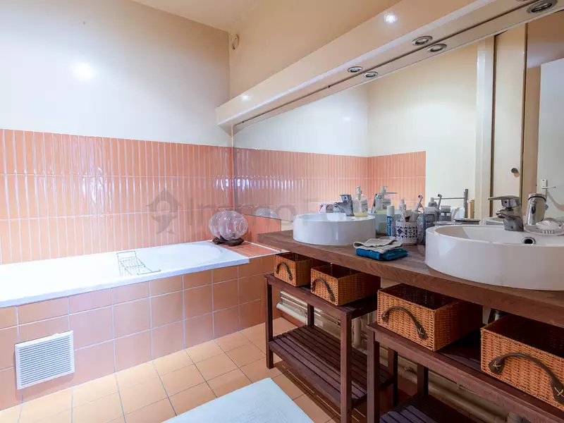 Appartement, 163,05 m²