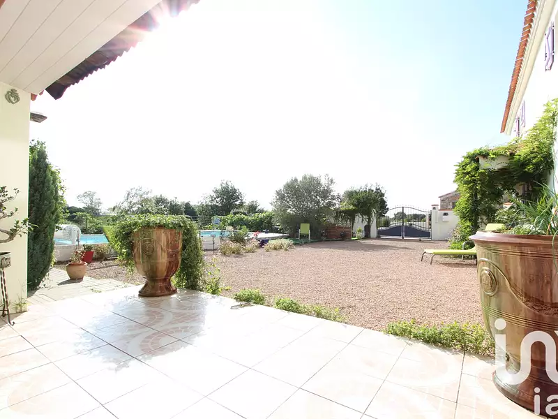 Maison, 218 m²