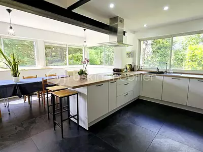 Maison, 180 m²