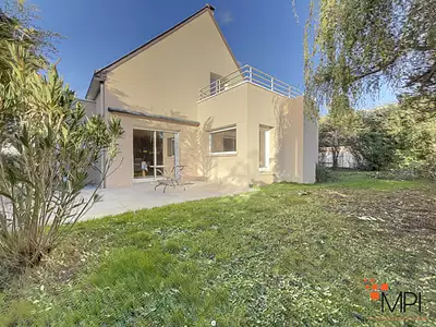 Maison, 153,37 m²