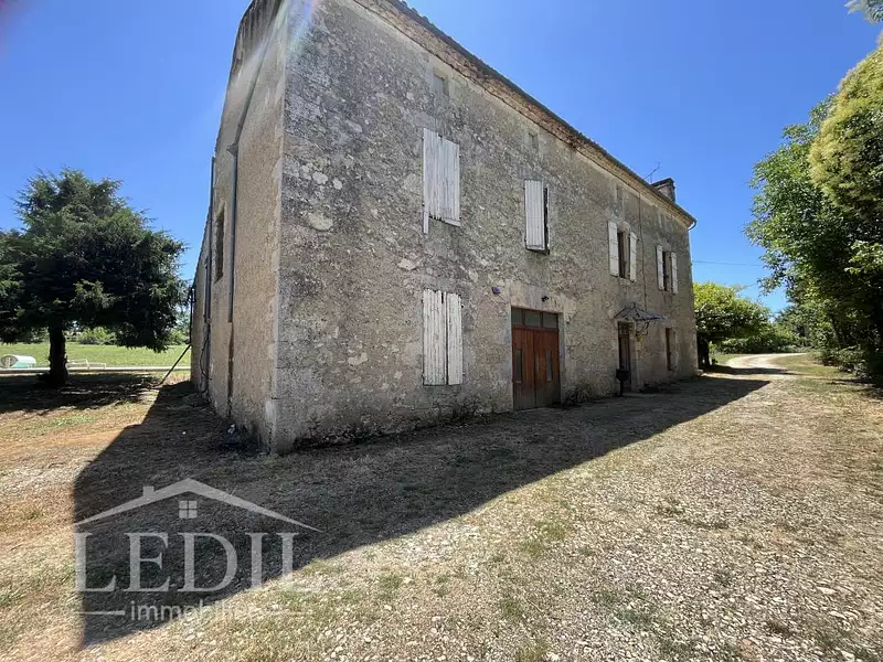 Maison, 152 m²