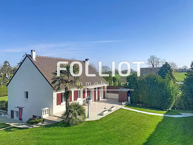 Maison, 230 m²