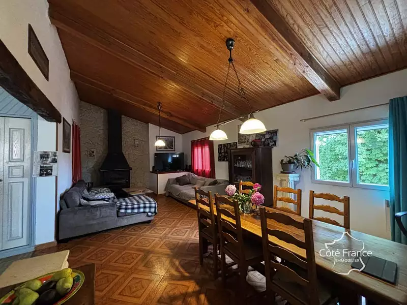 Maison, 98 m²