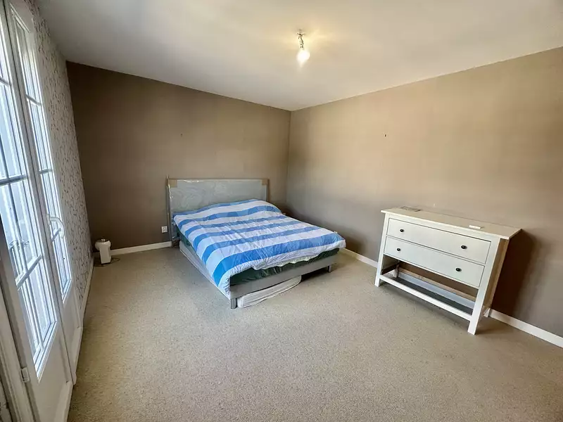 Maison, 146 m²