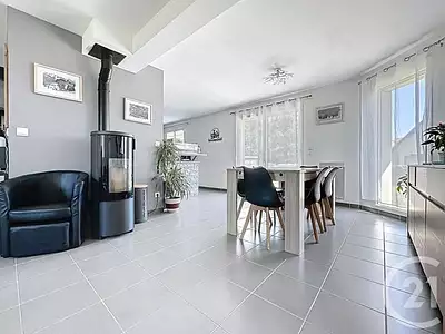 Maison, 107 m²