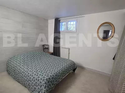 Maison, 169 m²