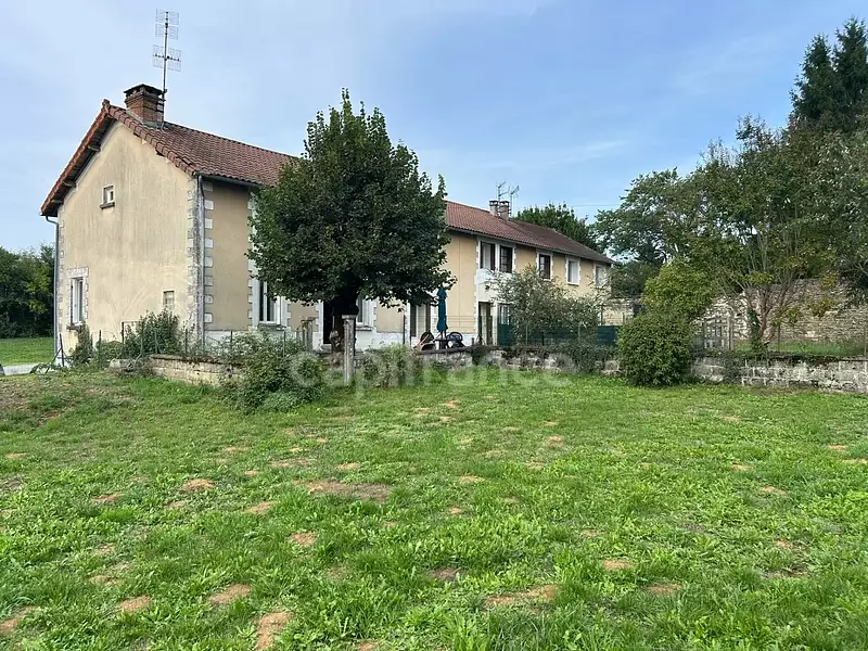 Maison, 387 m²
