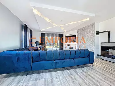 Maison, 280 m²
